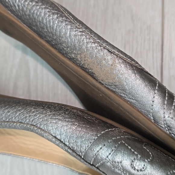 Tory Burch Womens Ruby Pewter silver Logo Flats Ballet shoes sz 9M - Picture 13 of 15